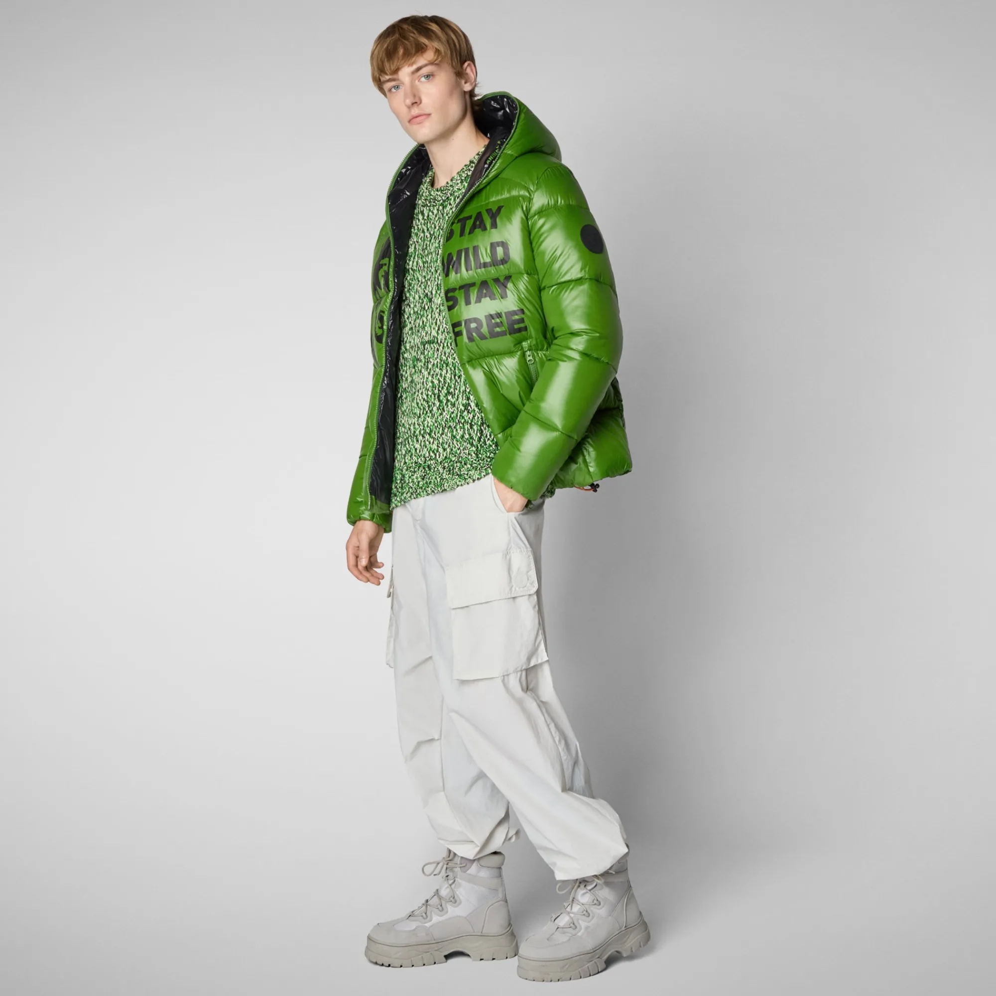 Outlet Save The Duck Men's animal free hooded Animal free Puffer jacket Evander in grass green wolf print GrassGreenWolfPrint