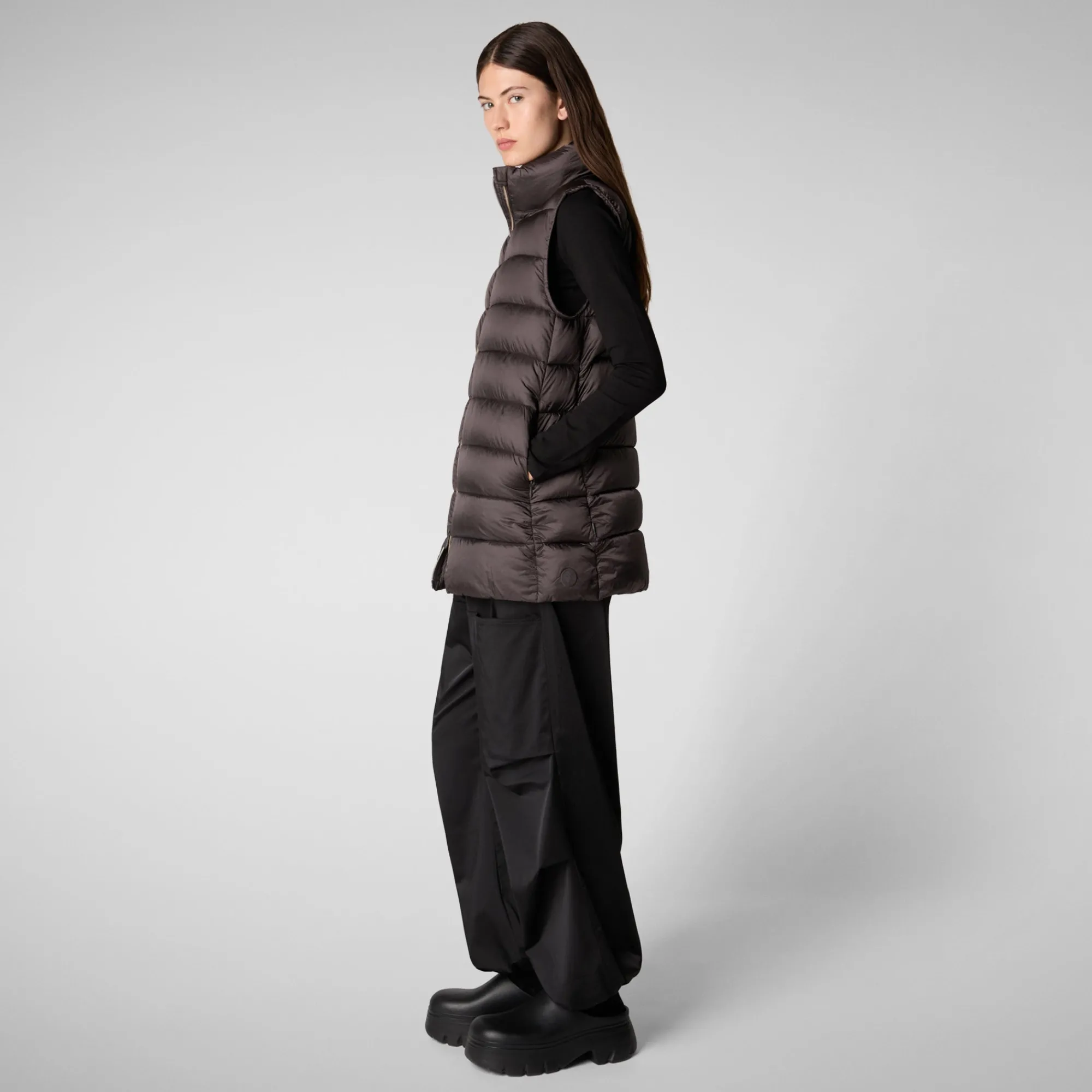 Discount Save The Duck Women's quilted vest Coral in Brown Black Brownblack