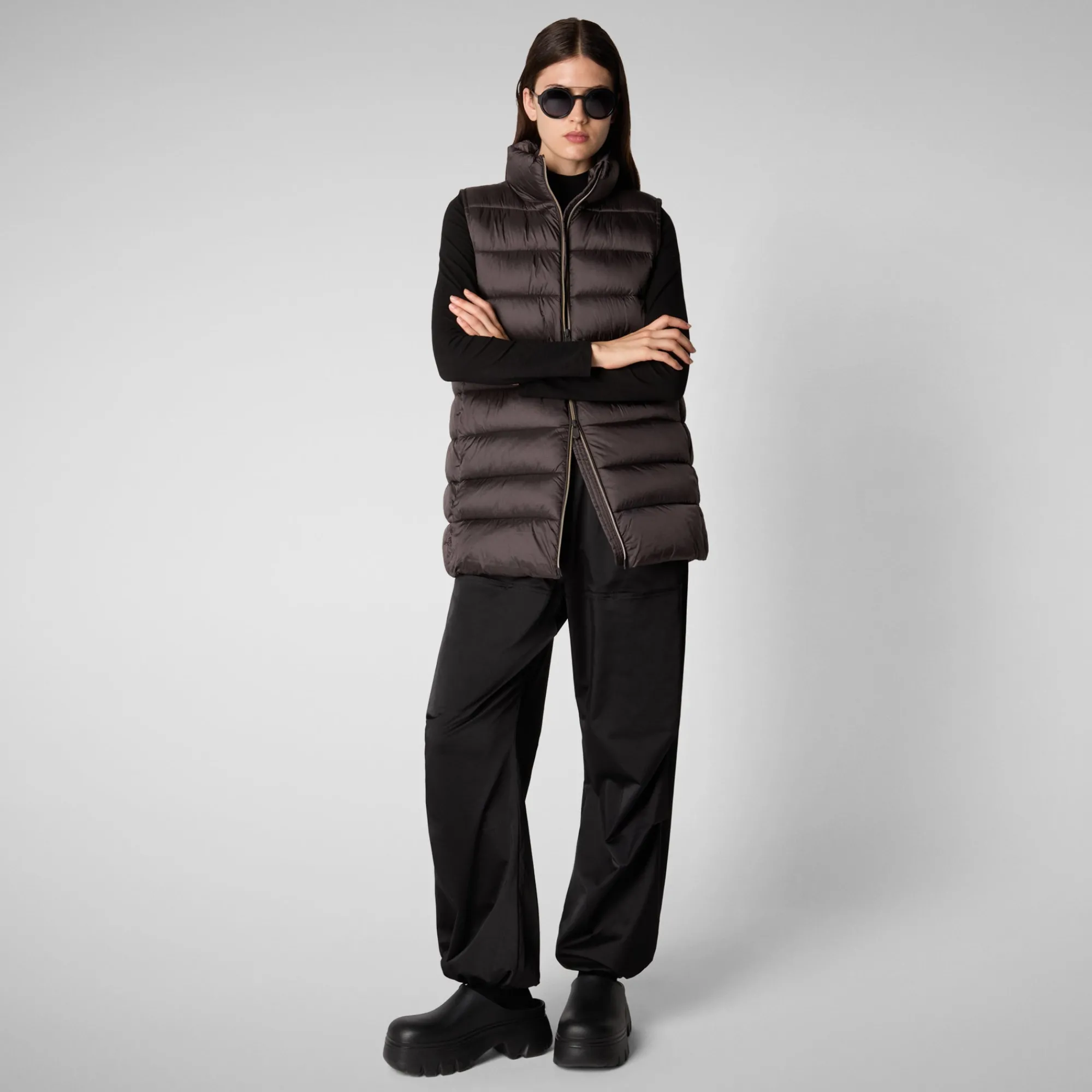 Discount Save The Duck Women's quilted vest Coral in Brown Black Brownblack